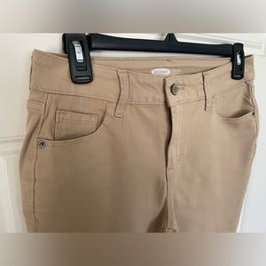 NWOT Old Navy Tan Skinny Jeans